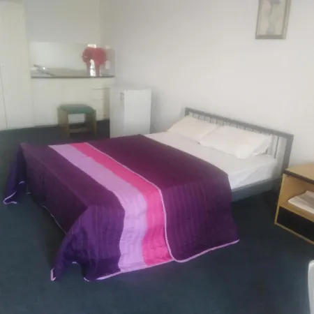 Rolandos Apts Aparthotel