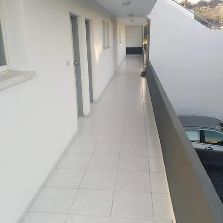 Hotel apartamentowy Rolandos Apts Limassol
